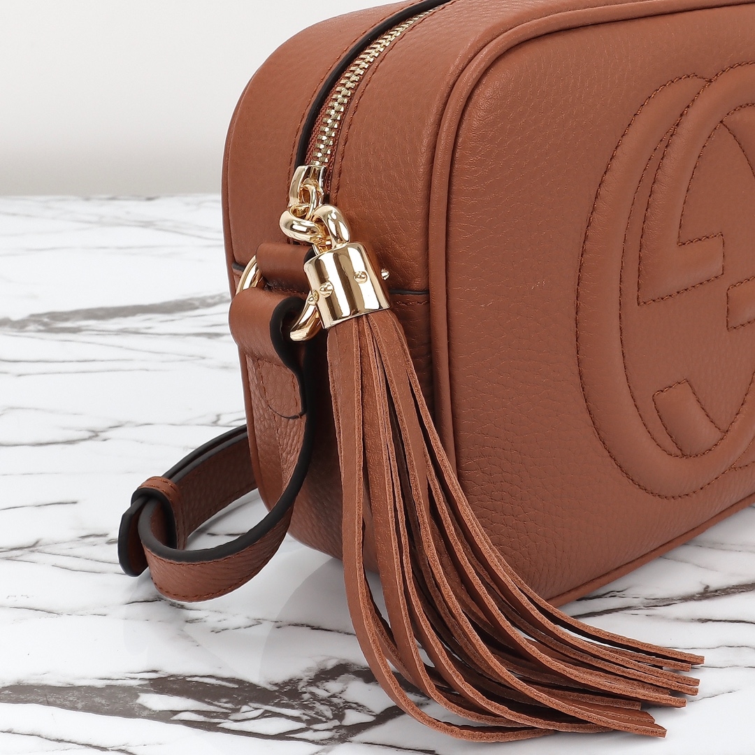 GG Pebbled Calfskin Small Soho Disco Bag 6 GG Pebbled Calfskin Small Soho Disco Bag - Image 6