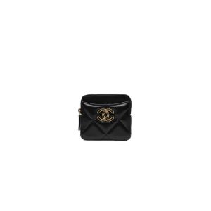 CHANEL 19 Zipper Coin Wallet