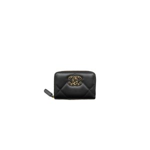 CHANEL Zipper wallet