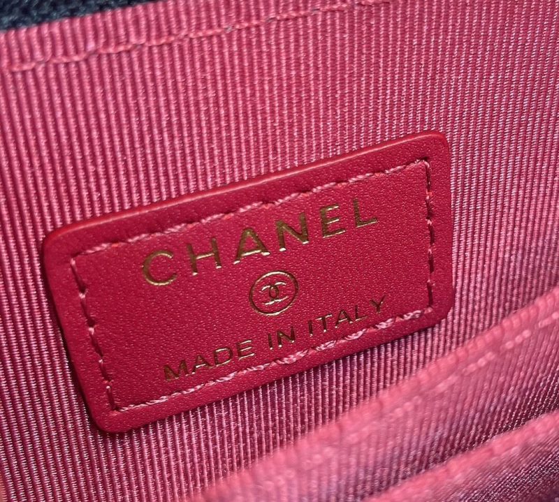 CHANEL Zipper wallet - Image 7
