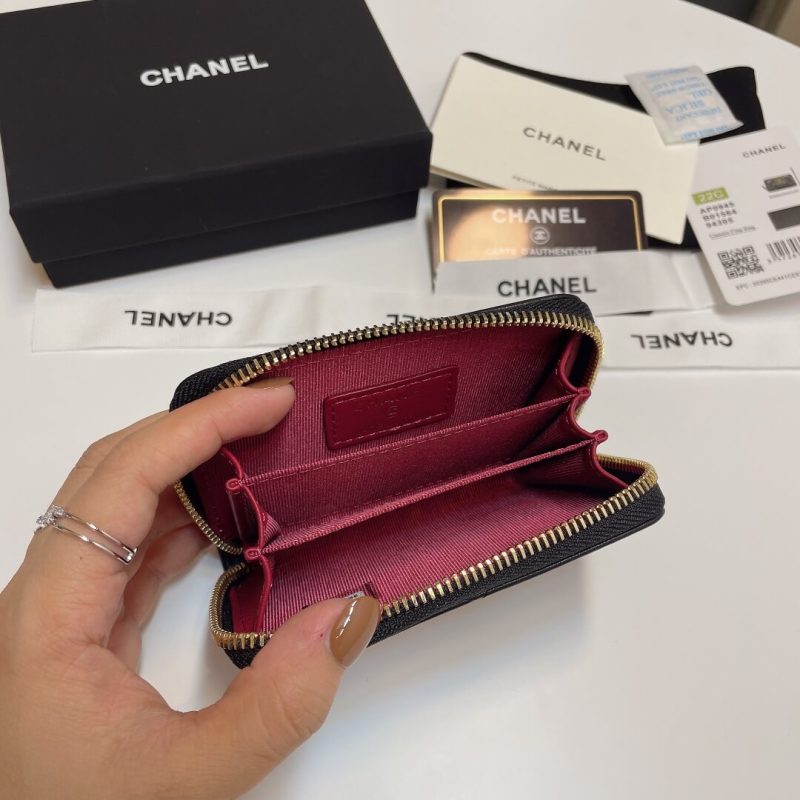 CHANEL Zipper wallet - Image 8