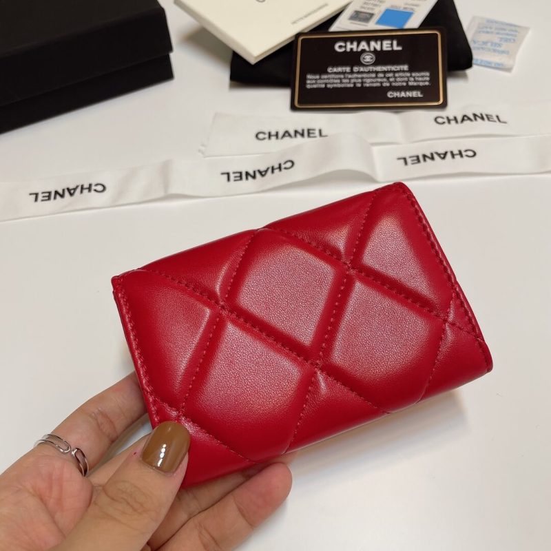 CHANEL 19 card holder with flap - Image 3