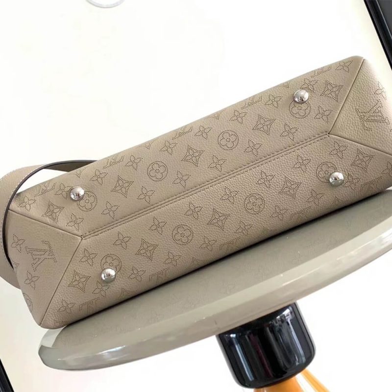 LV Hand It All MM(HIGH-END GRADE) - Image 5