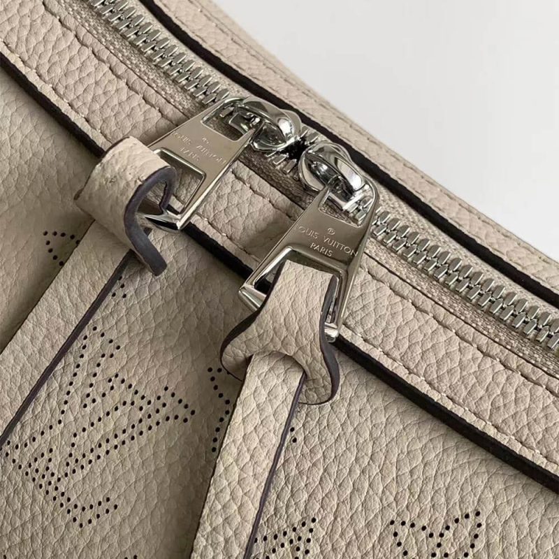 LV Hand It All MM(HIGH-END GRADE) - Image 6