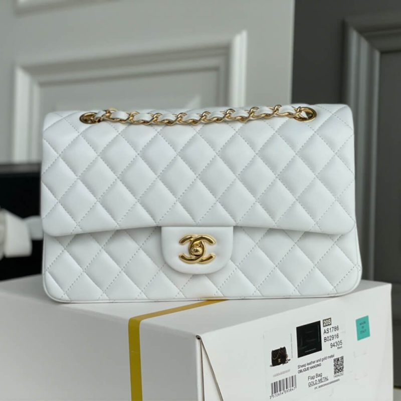 CHANEL Medium Classic Flap Handbag - Image 2