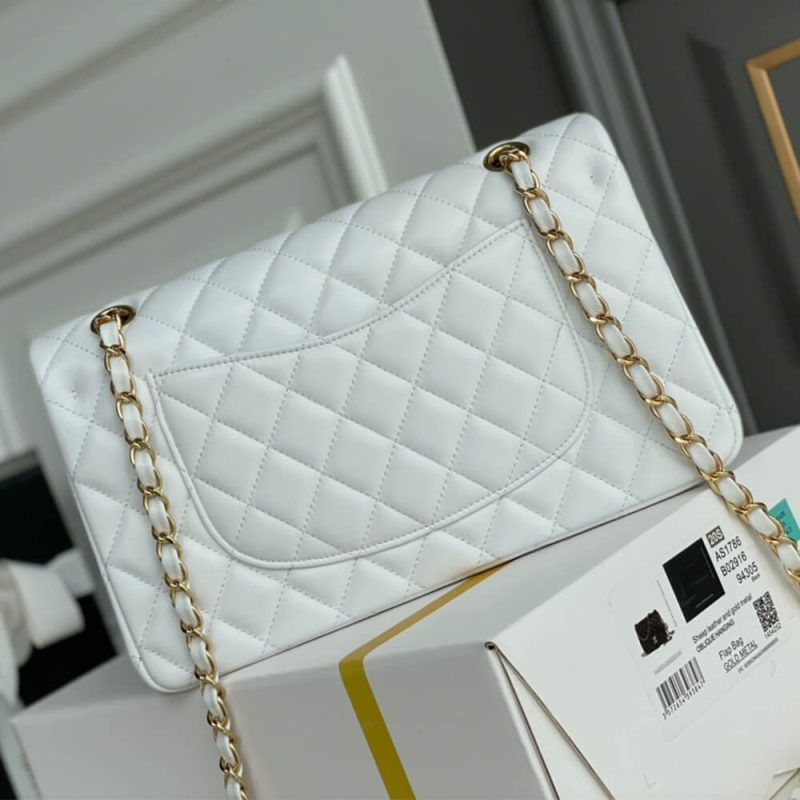 CHANEL Medium Classic Flap Handbag - Image 4