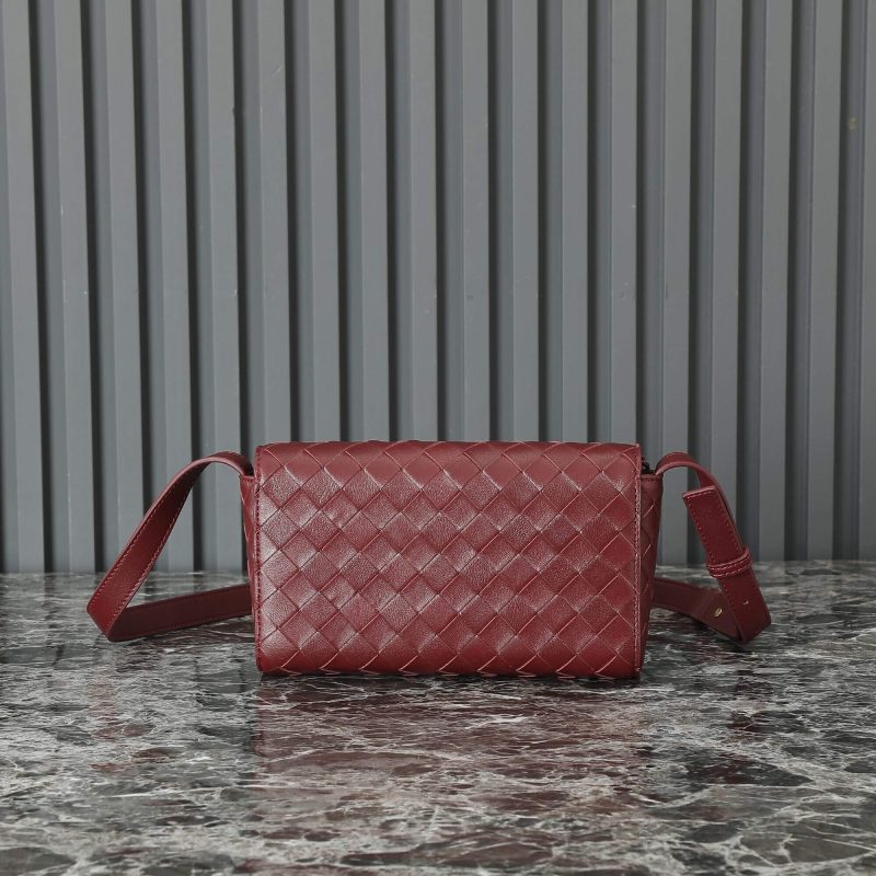 Bottega Veneta Mini Andiamo Crossbody Bag(high-end grade) - Image 3