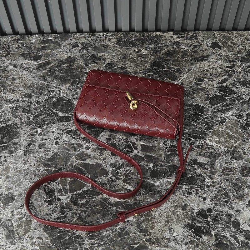 Bottega Veneta Mini Andiamo Crossbody Bag(high-end grade) - Image 6