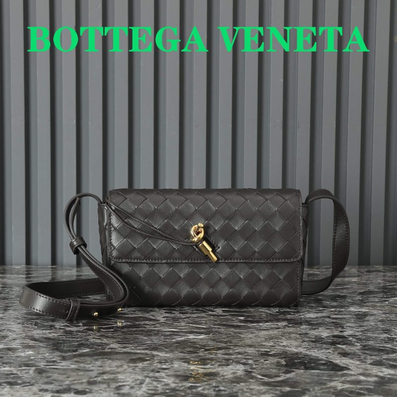 Bottega Veneta Mini Andiamo Crossbody Bag(high-end grade) - Image 2