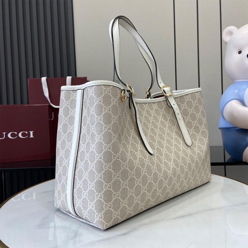 GG Emblem large tote bag - Image 3