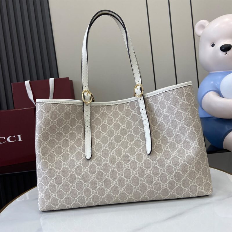GG Emblem large tote bag - Image 4