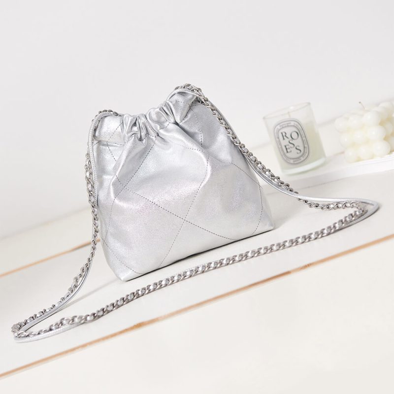 CHANEL 22 MINI HANDBAG - Image 5
