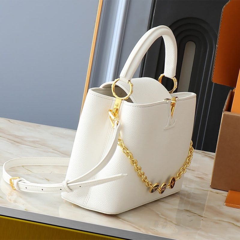 LV Capucines MM(high-end grade) - Image 3