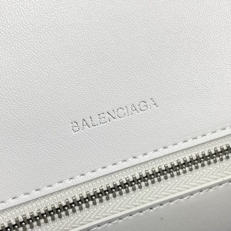 Balenciaga Hourglass small crocodile-embossed tote - Image 7
