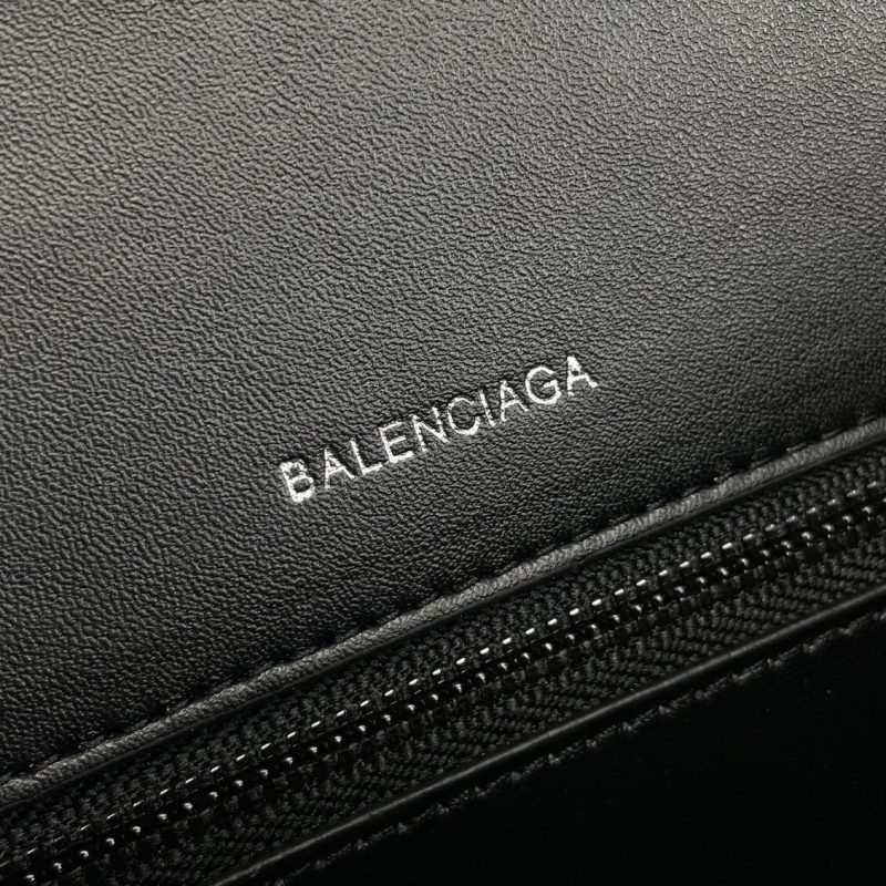 Balenciaga Hourglass small crocodile-embossed tote - Image 7