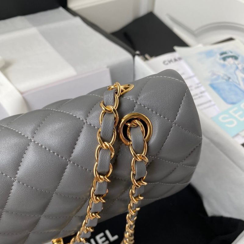 CHANEL Medium Classic Flap Handbag - Image 6