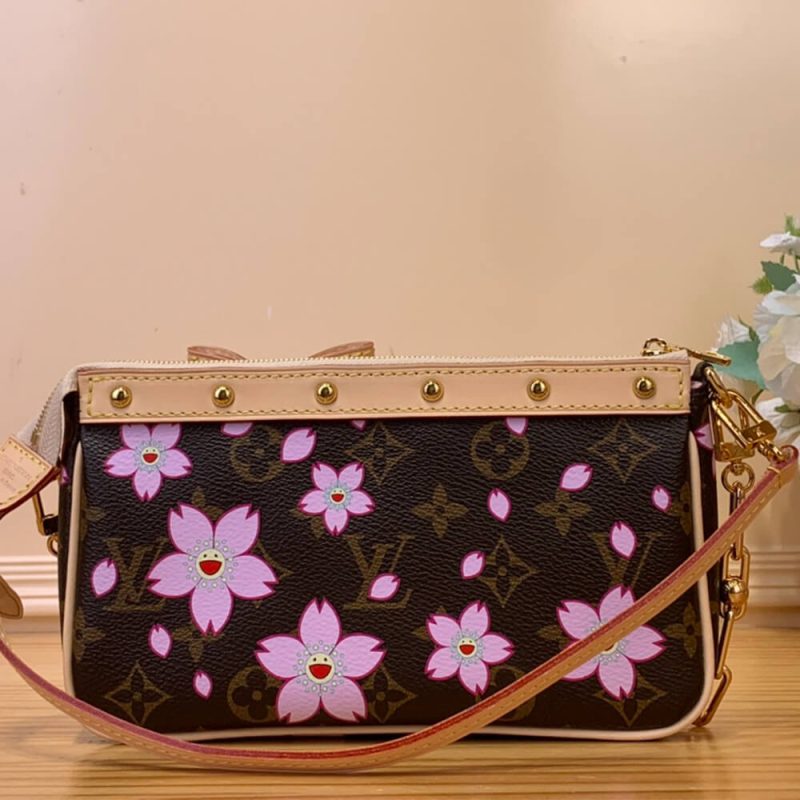 LV x TM Pochette Accessoires - Image 4