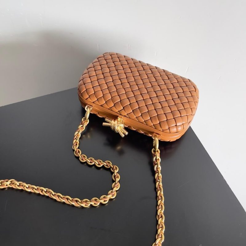 Bottega Veneta Knot Chain(high-end grade) - Image 5