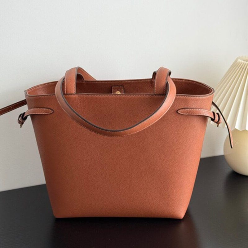 CELINE SMALL CABAS ANAÏS CUIR TRIOMPHE in Grained calfskin - Image 3