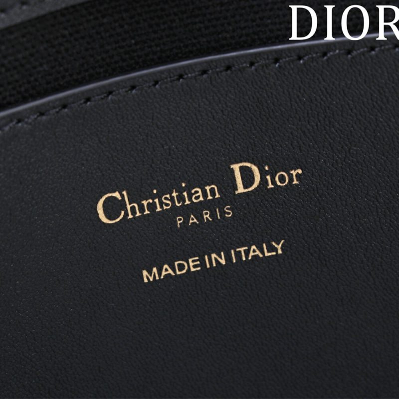 Dior Medium Signature Bucket Bag - Image 7