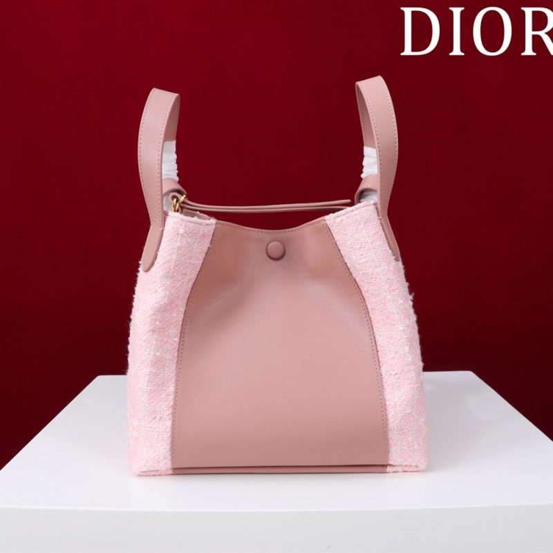 Dior Medium Signature Bucket Bag - Image 4
