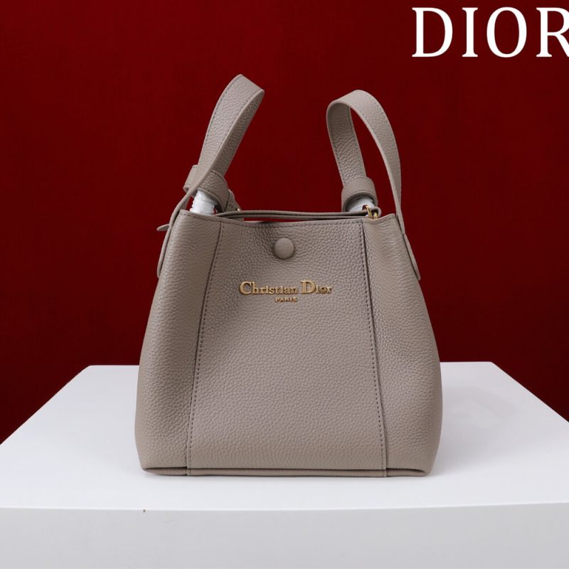 Dior Medium Signature Bucket Bag - Image 2