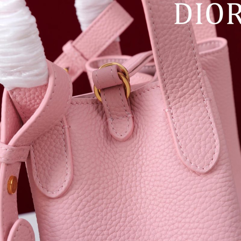 Dior Medium Signature Bucket Bag - Image 6