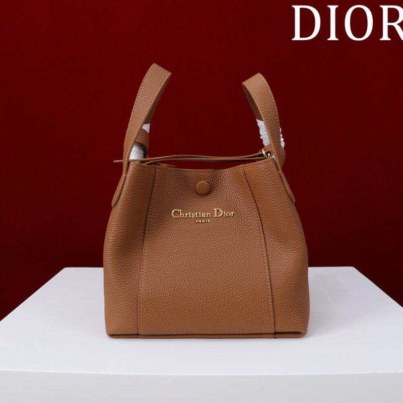 Dior Medium Signature Bucket Bag - Image 2