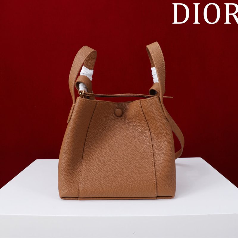 Dior Medium Signature Bucket Bag - Image 4