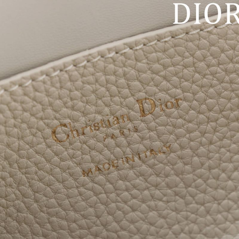 Dior Medium Signature Bucket Bag - Image 7