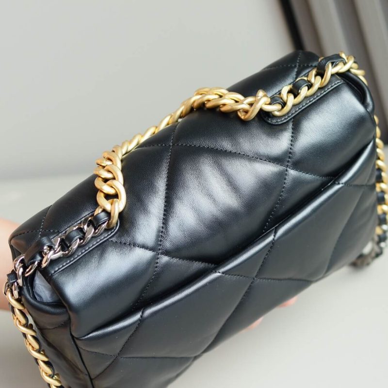 CHANEL 19 small Handbag(high-end grade) - Image 5