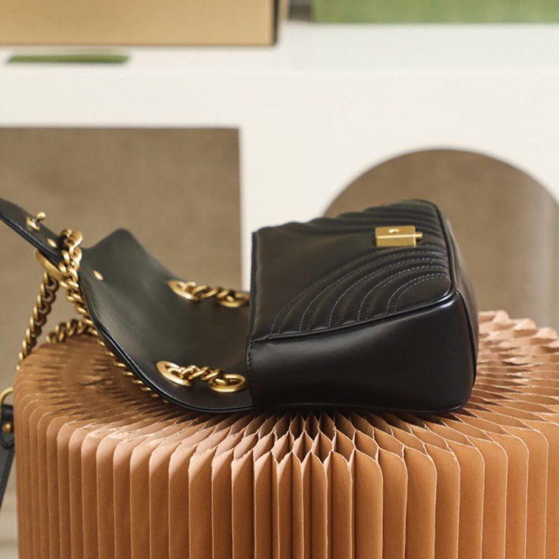 GG Marmont small matelasse shoulder bag - Image 8