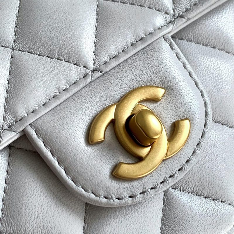 CHANEL Mini Flap Bag with Top Handle(high-end grade) - Image 6