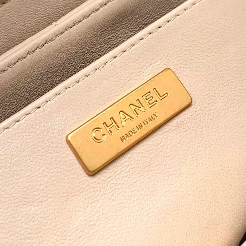 CHANEL Mini Flap Bag with Top Handle(high-end grade) - Image 7