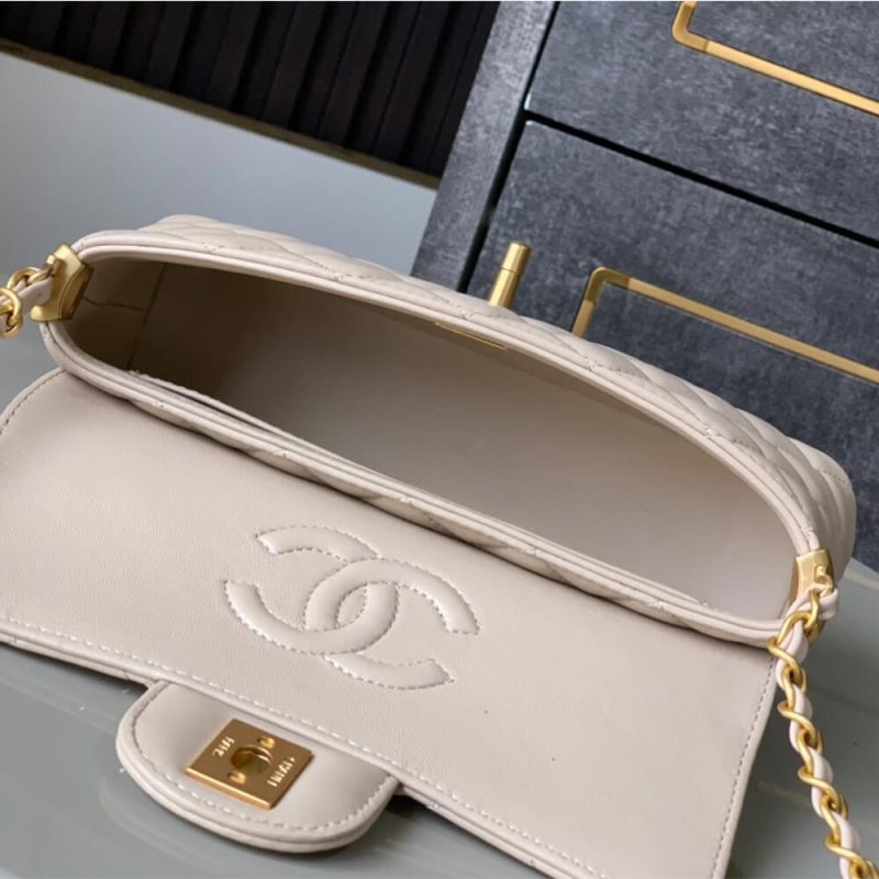 CHANEL Mini Flap Bag with Top Handle(high-end grade) - Image 8