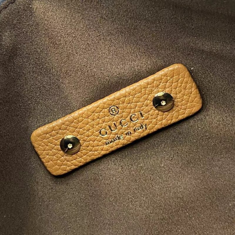 Gucci Softbit medium top handle bag - Image 7