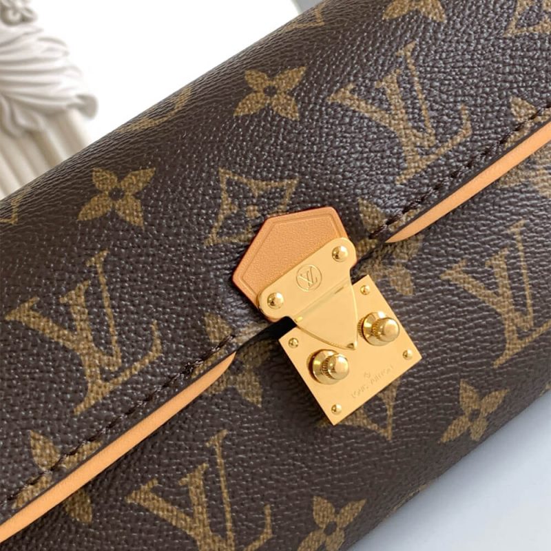 LV Pochette Camille - Image 6