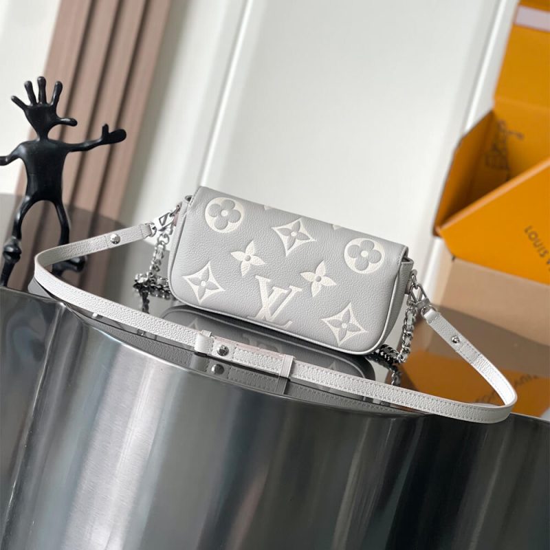 LV Wallet on Chain Ivy - Image 4