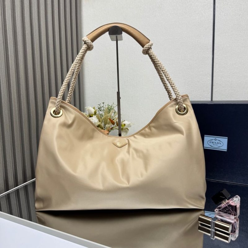 Prada Mariner large Re-Nylon shoulder bag(high-end grade) - Image 2