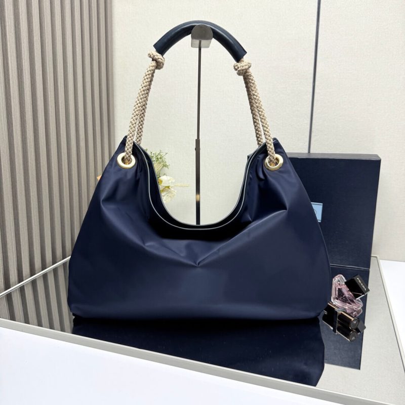 Prada Mariner large Re-Nylon shoulder bag(high-end grade) - Image 4