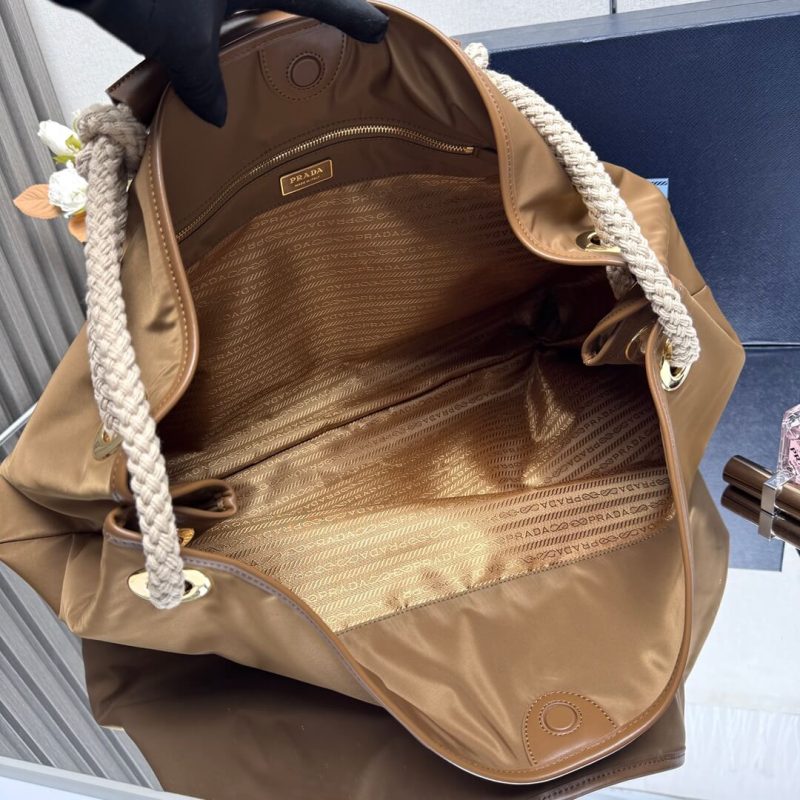 Prada Mariner large Re-Nylon shoulder bag(high-end grade) - Image 8