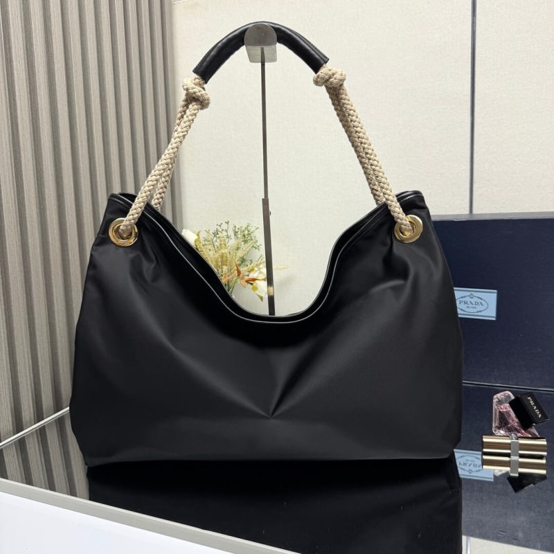 Prada Mariner large Re-Nylon shoulder bag(high-end grade) - Image 4