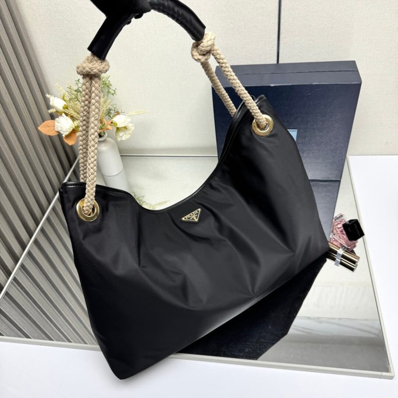 Prada Mariner large Re-Nylon shoulder bag(high-end grade) - Image 5