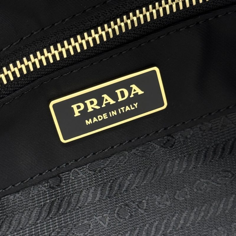 Prada Mariner large Re-Nylon shoulder bag(high-end grade) - Image 7