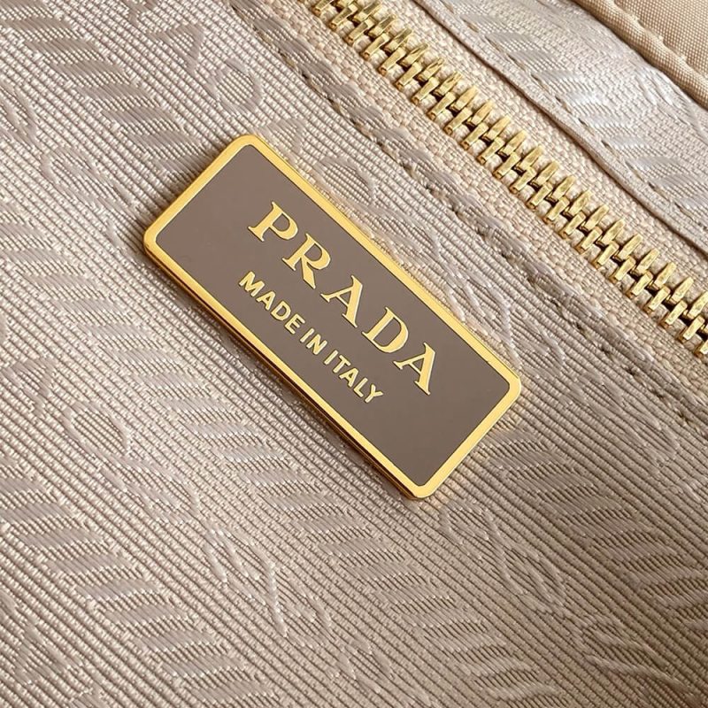 Prada Mariner Re-Nylon small bucket bag(high-end grade) - Image 7
