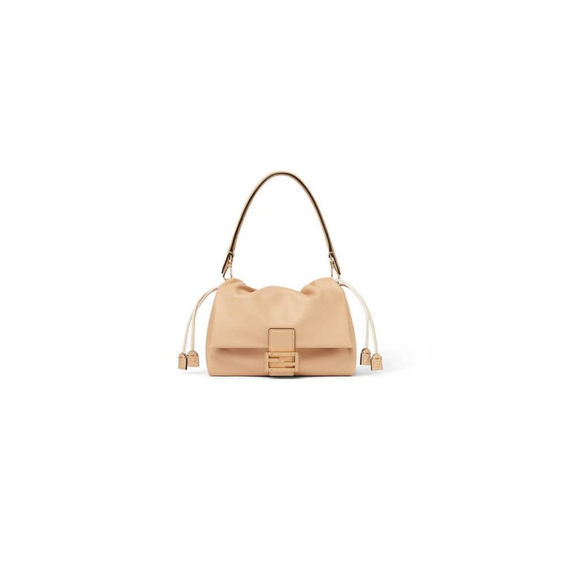 Fendi Mamma Baguette Medium(high-end grade)