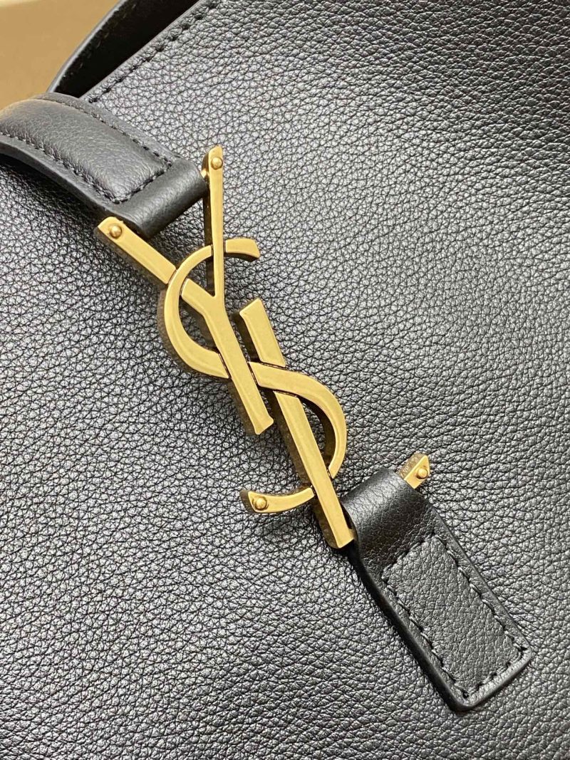 YSL LE 5 À 7 large soft leather bag - Image 6