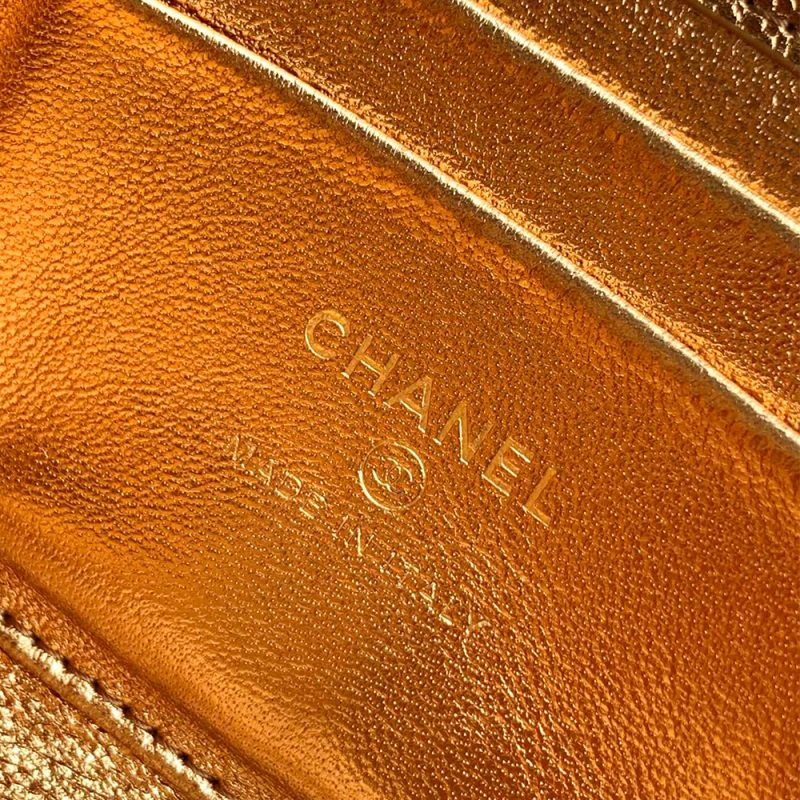 Chanel Large Flap Bag With Top Handle(high-end grade) - Image 7