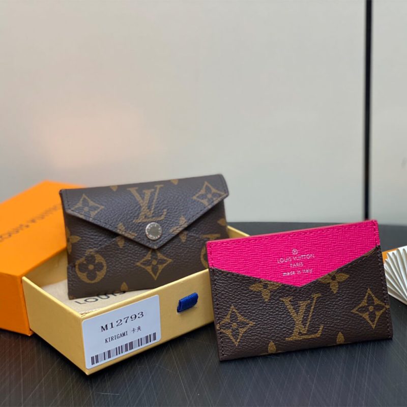 LV kirigami card holder - Image 2