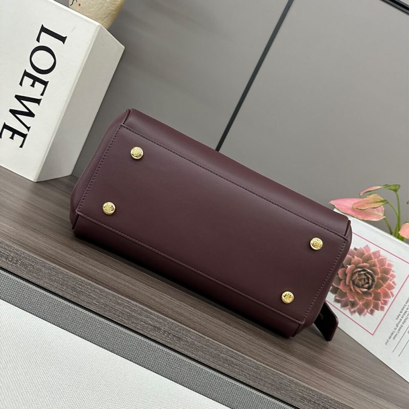 LOEWE Medium Madrid bag in supple calfskin(HIGH-END GRADE) - Image 5